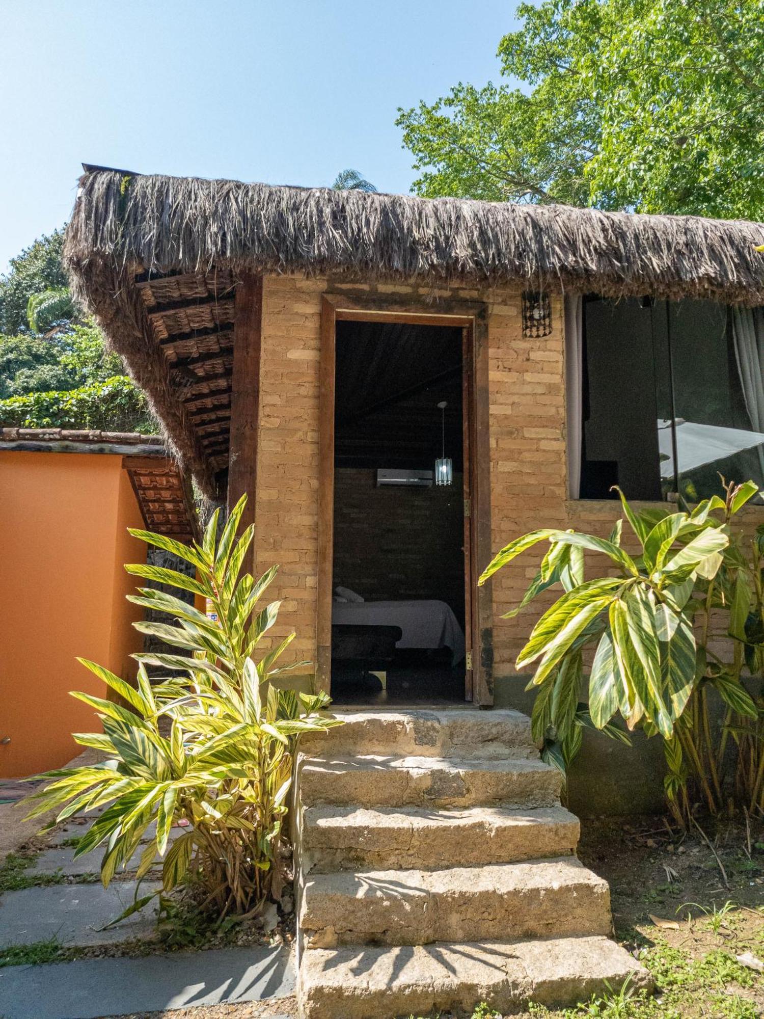 Yannai Chale Praia Hotel Ilhabela Room photo