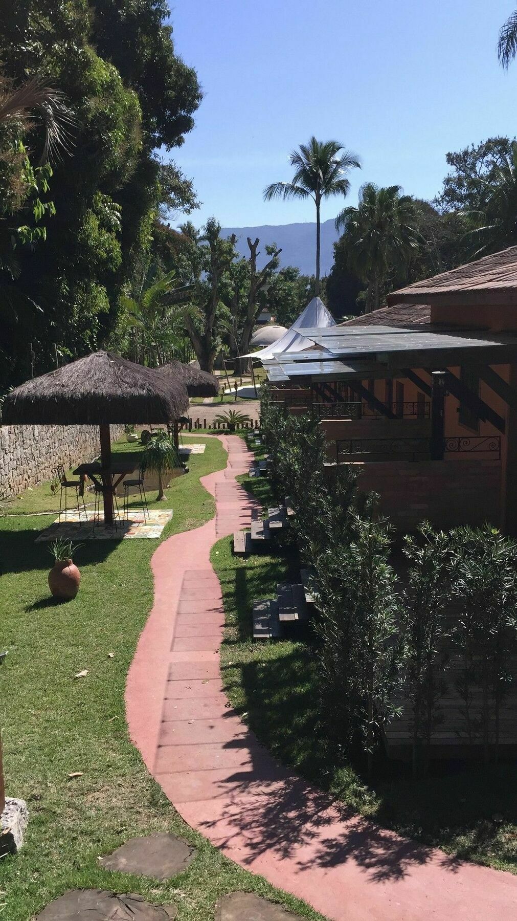 Yannai Chale Praia Hotel Ilhabela Exterior photo